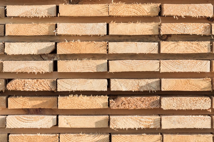Hardwood & Softwood Lumber–What’s the Difference?